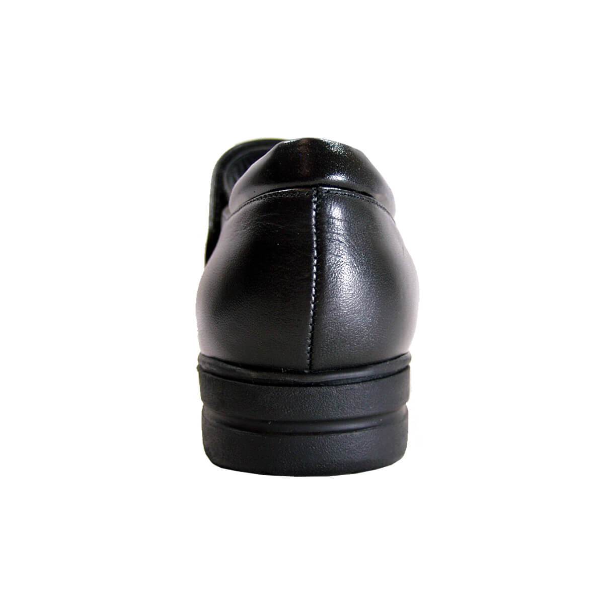 PEERAGE Mea Women's Wide Width Leather Mary Jane Shoes