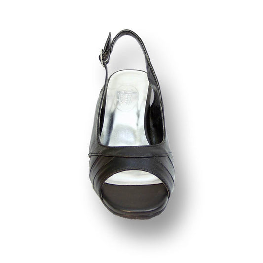 PEERAGE Karen Women's Wide Width Leather Slingback Sandals