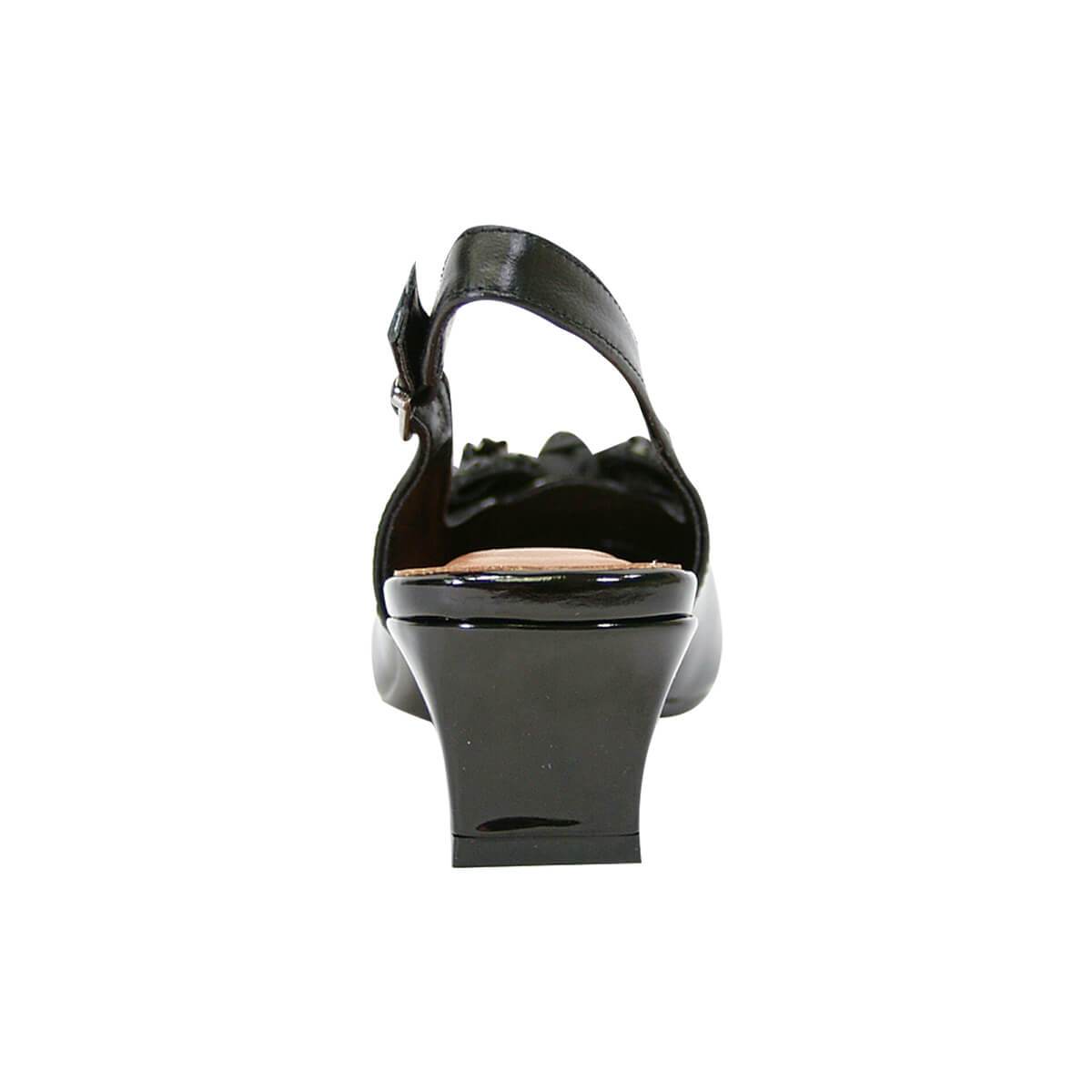 PEERAGE Cathy Women's Wide Width Leather Slingback Pumps