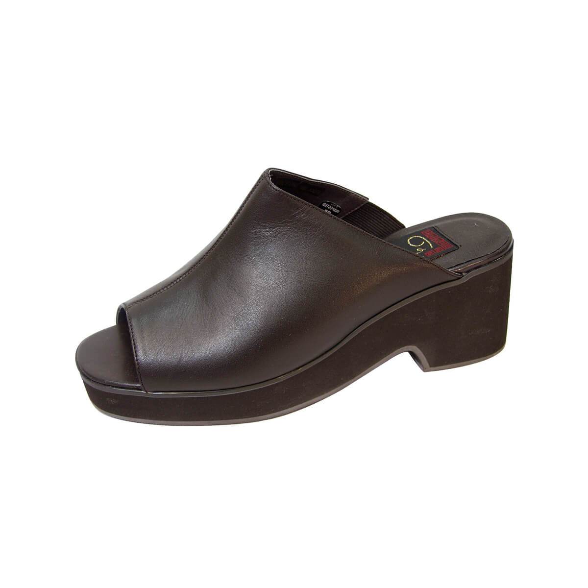 FazPaz Peerage Leena Women's Wide Width Comfort Leather Heeled Sandals
