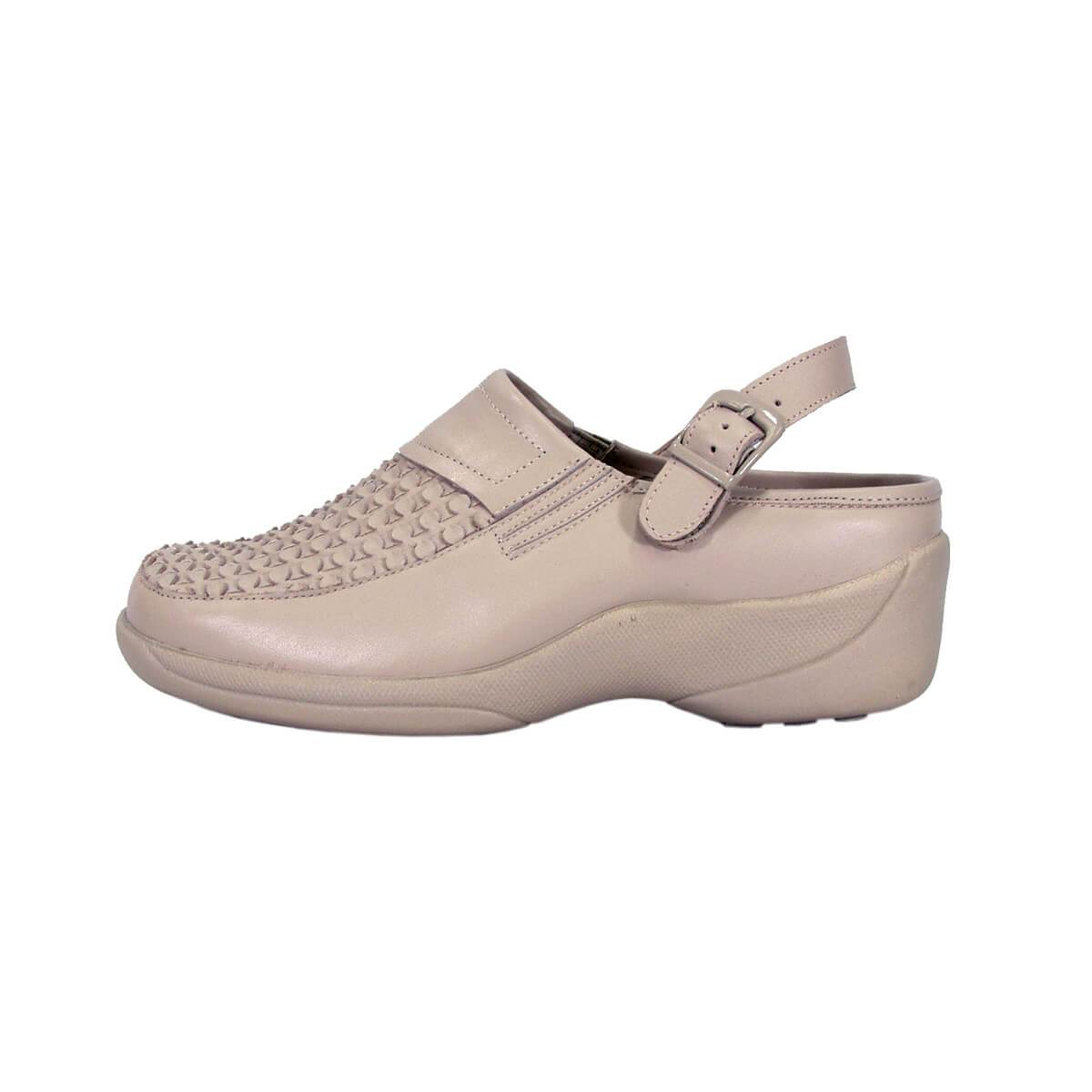 24 HOUR COMFORT Madison Women's Wide Width Leather Clogs