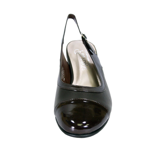 PEERAGE Ria Women's Wide Width Leather Dress Pumps